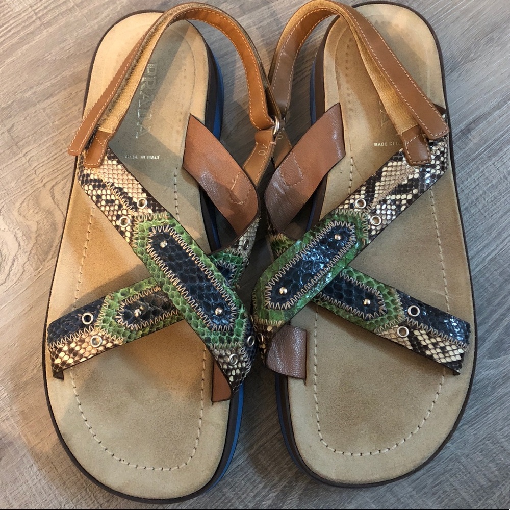Sandals - Picture 2 of 4
